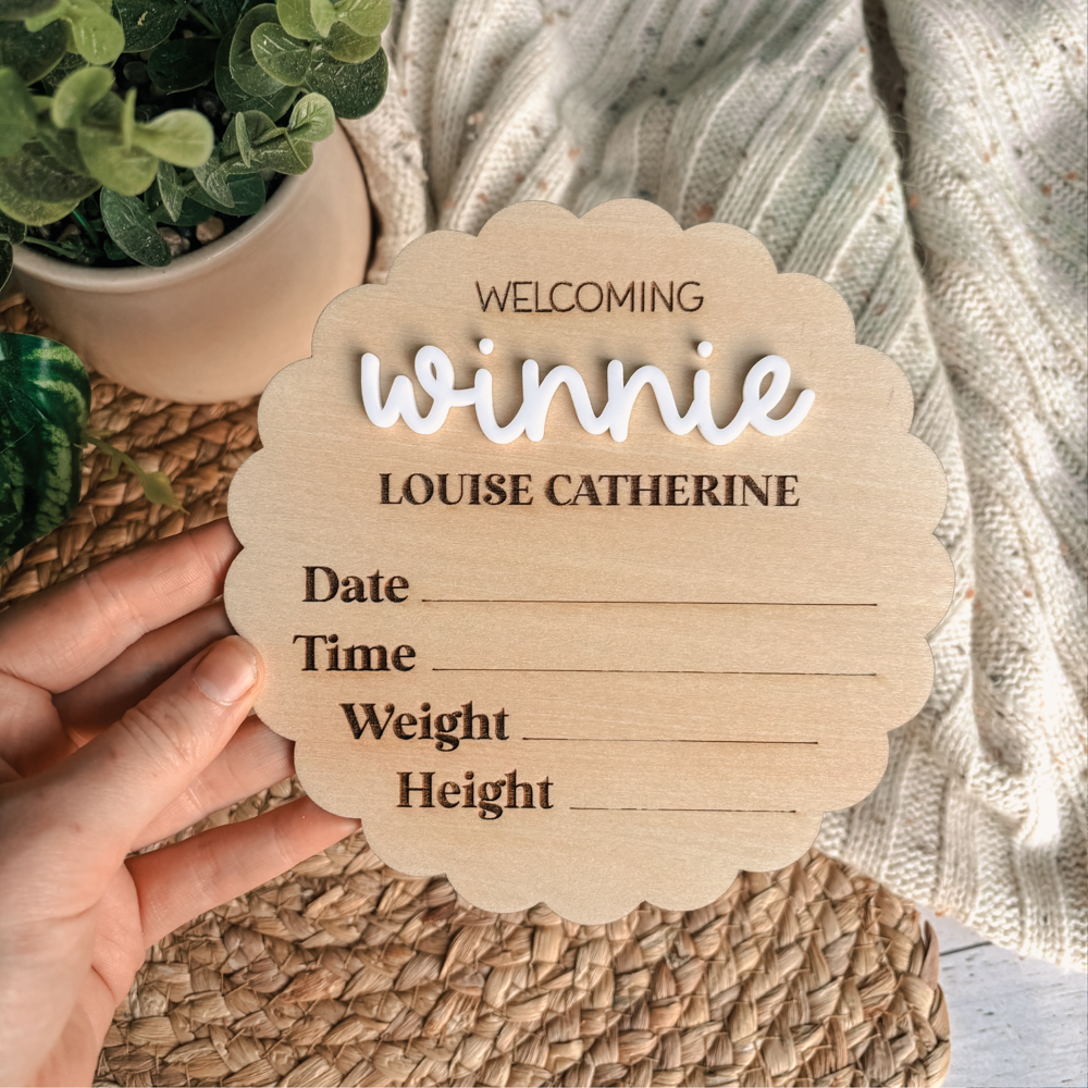 Scalloped Birth Announcement Plaque