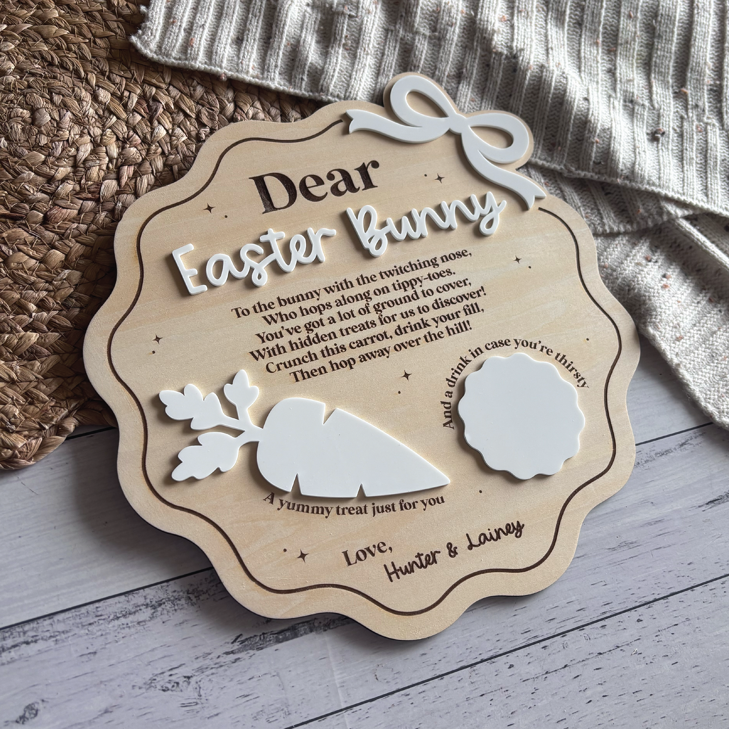 Bow Themed Scalloped Easter Bunny Snack Tray