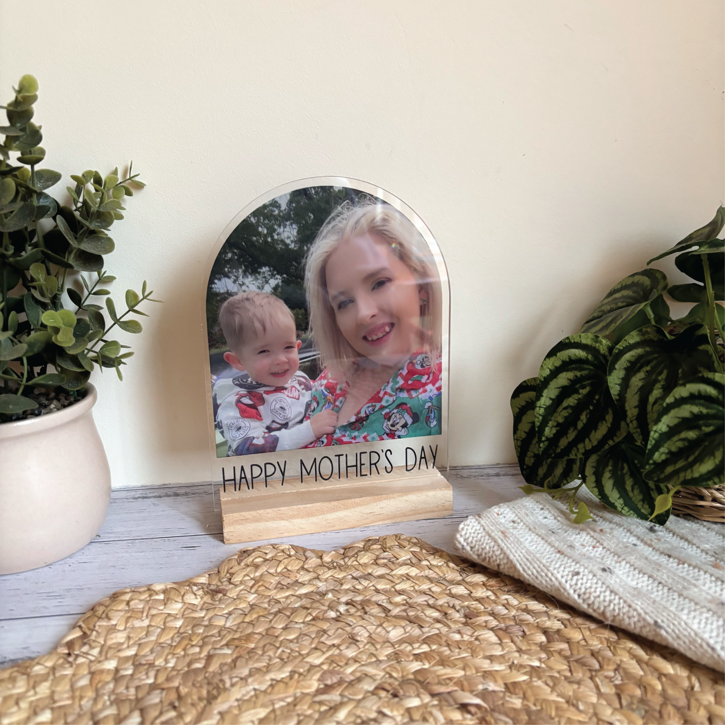 Arch Photo Acrylic Frame
