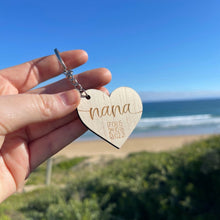 Load image into Gallery viewer, Wooden/Acrylic Mother&#39;s Day Keychains for Mum, Nana, Grandma
